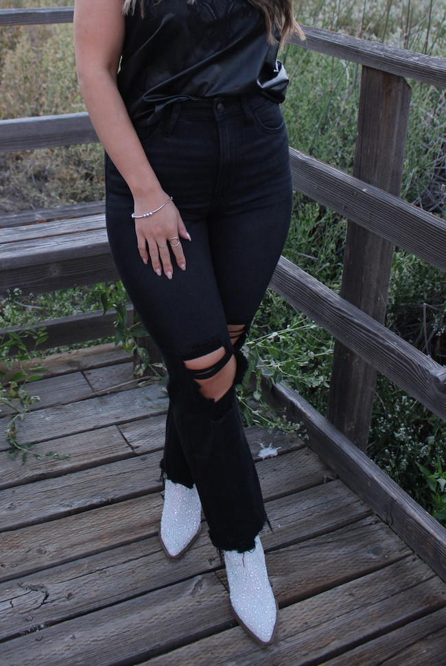 Style 1971 Washed Distressed Knee and Hem Jeans | All Things Style 1971 Washed Distressed Knee and Hem Jeans | All Things